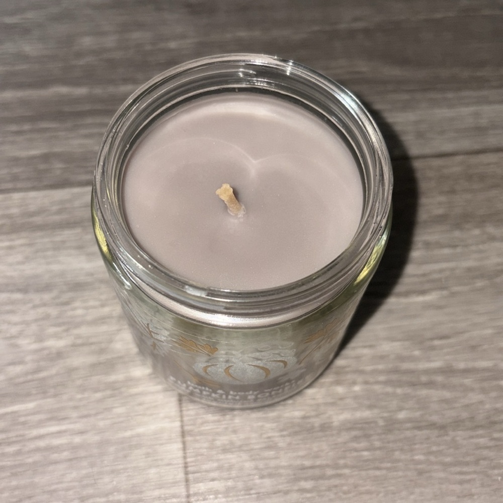 Bath & Body Works Pumpkin Bonfire Scented Candle - Picture 2 of 3